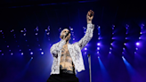 Adam Levine Reacts to Mick Jagger Dancing to ‘Moves Like Jagger’: ‘It’s Really Surreal’