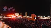 El festival Zevra de Cullera acoge a miles de jóvenes de toda España y a las estrellas mundiales del reggaeton
