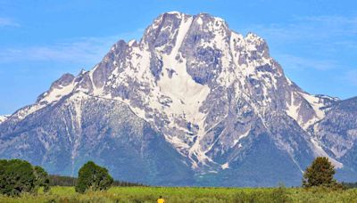 This New Bike Route Is One of the Most Scenic in the U.S. — Passing Through a National Park, an Elk Refuge, and Hot Springs