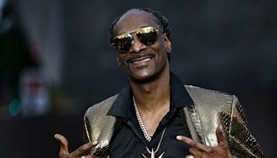 Snoop Dogg Explains Why He Loves Owning Hundreds of Handbags