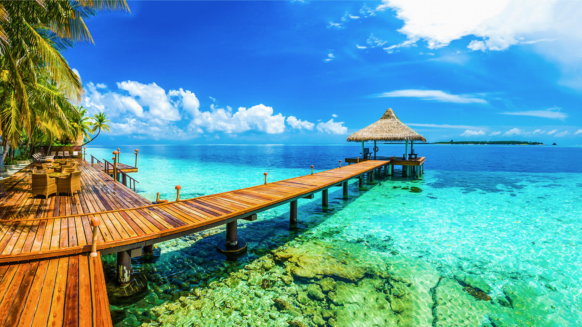 Vacation Like the Rich in 7 Places That Feel Like the Maldives