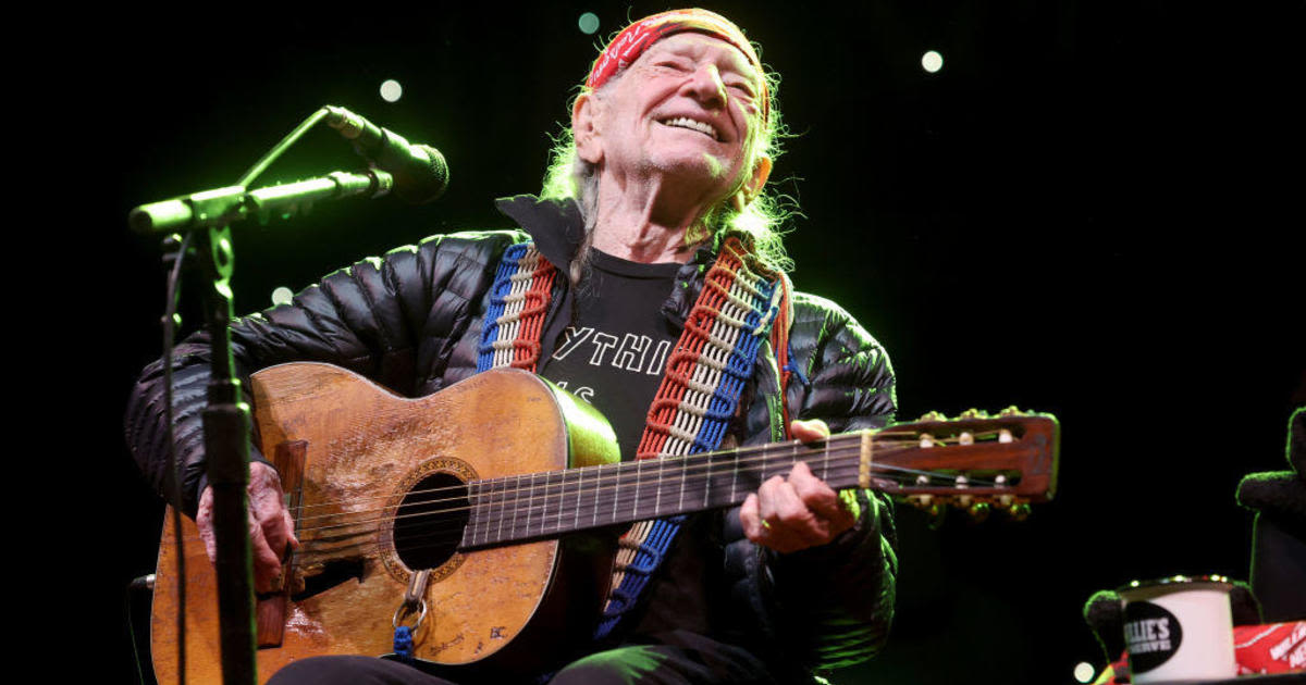 Willie Nelson cancels tour performances after illness