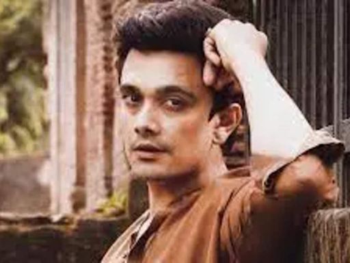 Anuj Sullere on making a comeback on Kavya Ek Jazbaa, Ek Junoon: Sumbul welcomed me warmly; it felt nostalgic” - Times of India