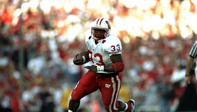 Wisconsin athletic director believes former Badger RB should be NCAA all-time leading rusher