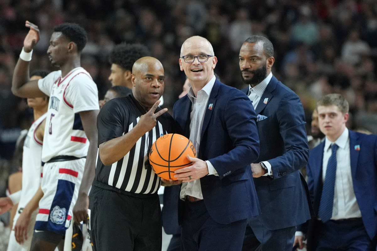 Lakers News: Dan Hurley's Wife Reveals Why He Stayed at UCONN