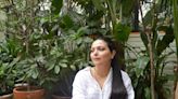 Shaghayegh Norouzi, actriz y activista iraní: “Mis compañeras de rodaje me decían que aprendiera a gestionar los abusos. ¿Cómo se hace eso?”