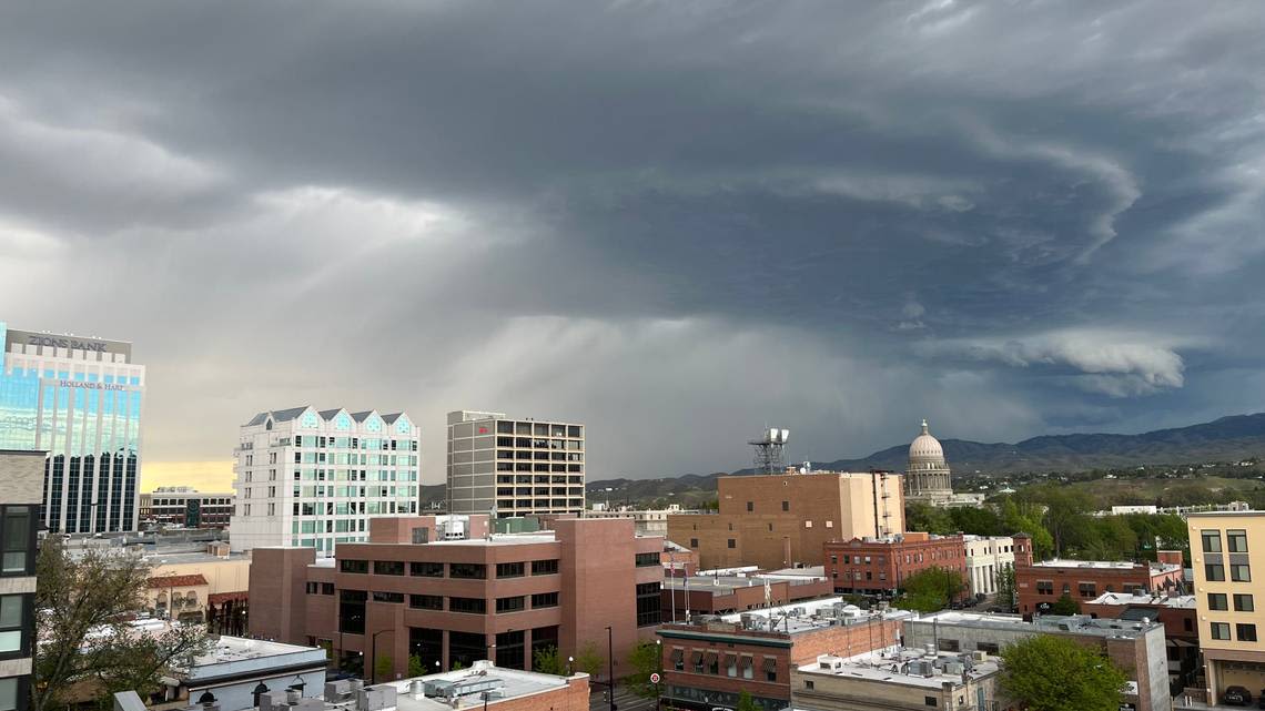 Could high winds cause power outages in Boise on Wednesday? Only if conditions are right