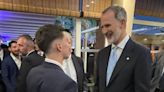 King of Spain passes message to Barcelona star Gavi after attending awards night alongside Princess