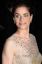 Amanda Peet