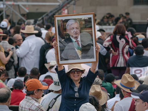 Mexican Elite Shun Lawmakers Who Advanced AMLO’s Judicial Reform