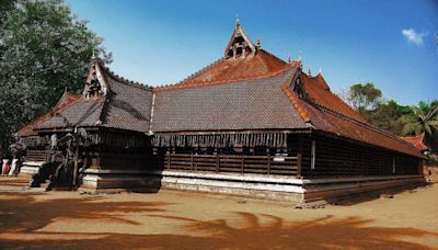 Kerala Kalamandalam Serves Chicken Biryani To Students For The First Time In 94 Years