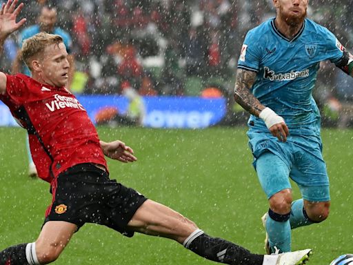 Donny van de Beek reveals he only has fond memories despite nightmare spell at Man United