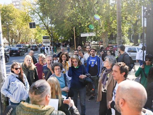 La Plata se levantó en defensa de la Universidad y la educación pública - Diario Hoy En la noticia