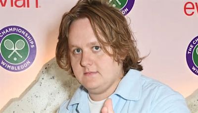 Lewis Capaldi Adjusts to London’s Lifestyle After Acquiring a Deluxe £3m Residence and Ponders Forming a Local Football Squad