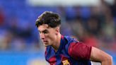 Barcelona prospect Fernandez, 16, signs first pro deal