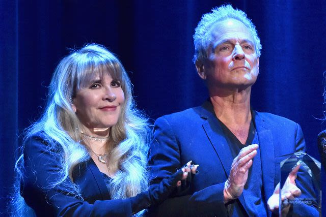 Mick Fleetwood calls for a 'healing' between Lindsey Buckingham and Stevie Nicks