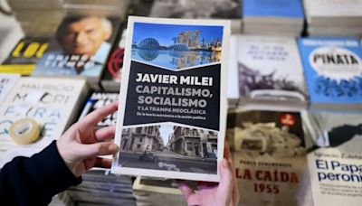 El periodista que detectó plagios en el libro de Javier Milei vive en Bariloche: «En el fondo, el problema es la transparencia» - Diario Río Negro