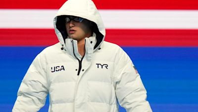 Why swimmers wear coats at the Paris Olympics