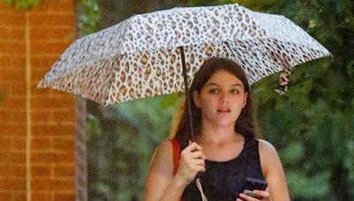 Suri Cruise Takes a Style Cue From Mom Katie Holmes in an Easy Set and Great Footwear