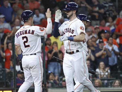 MLB Insider Speculates Chances of Houston Astros Trading Away Trio of Stars