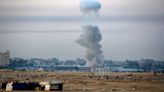Guerre Israël-Hamas : Rafah toujours ciblée par d’intenses bombardements, malgré la « feuille de route » pour la paix