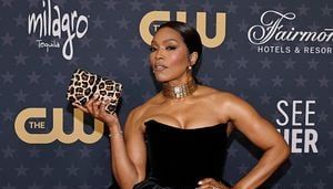 Angela Bassett to give Spelman College commencement speech, receive honorary degree