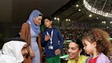 Conoce a la jequesa Mozah bint Nasser al-Missned, con quien ha estado Georgina y sus niños en Doha