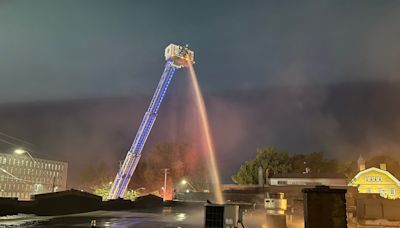 Fire destroys longtime West Side restaurant, owned by father of pro wrestler