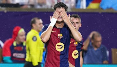 Hansi Flick makes call on future of Barcelona forward