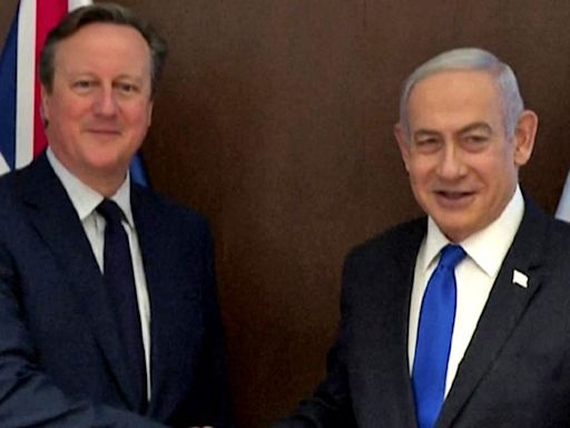 Israel makes own decisions, Netanyahu says after Cameron talks