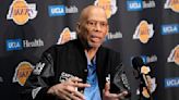 Kareem Abdul-Jabbar seeks to develop bond with Lakers' LeBron James