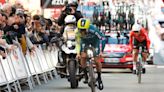 Roglic se exhibe y toma ventaja sobre Evenepoel y Vingegaard en la crono inicial de Irun