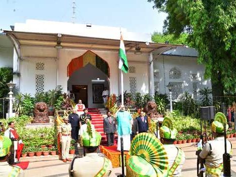 Telangana Guv unfurls national flag on state Decennial Formation Day