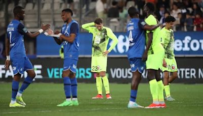 Ligue 2 : Angers grappille un point à Grenoble et reprend la 2e place à Saint-Etienne