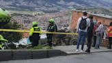 Camión se volcó en el sur de Bogotá y chocó contra una vivienda; caos vehicular en la zona