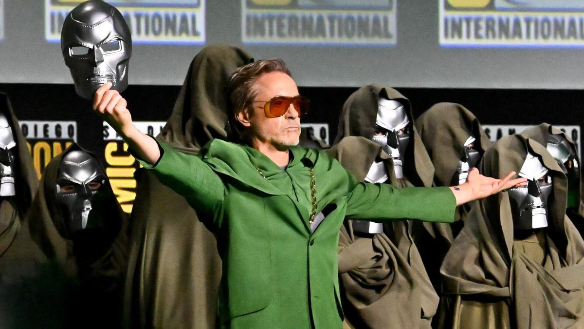 Robert Downey Jr. to Play Doctor Doom in 'Avengers 5'