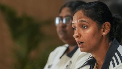 This batter should replace Harmanpreet Kaur at No. 3: Poonam wants captain to step back