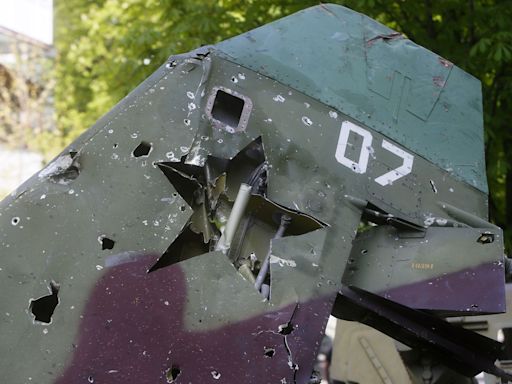 Ukraine claims downing of another Russian Su-25