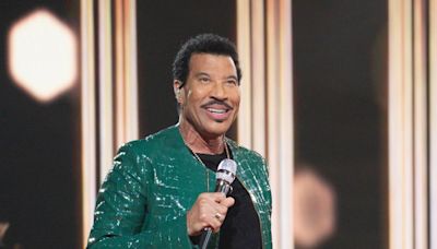Lionel Richie Says Sofia Is Having ‘Nervous Breakdown’ Before Baby (Exclusive)