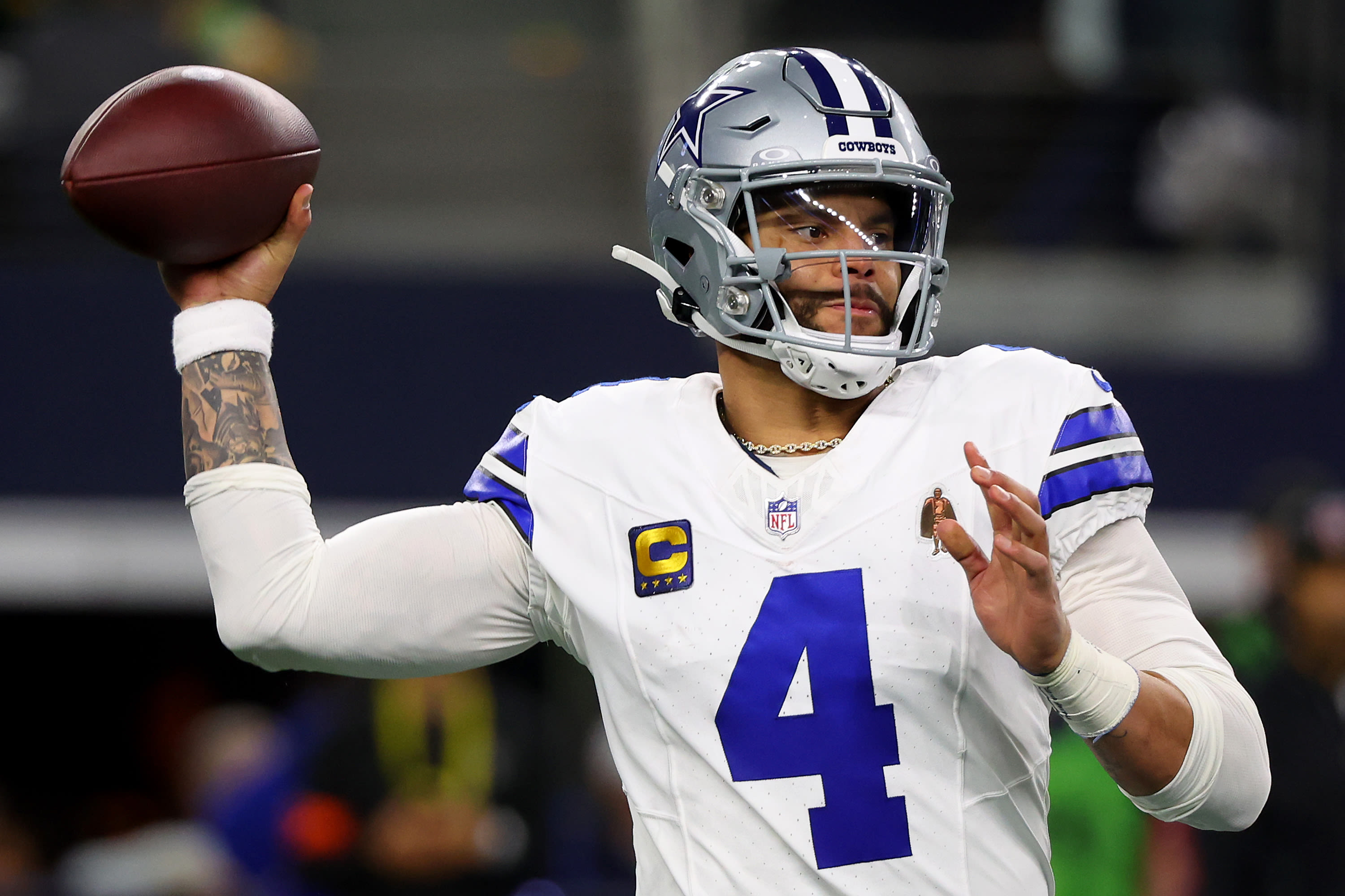 NFL Week 1 scores, live updates: Cowboys open at Browns, Jim Harbaugh era gets underway in Los Angeles as Chargers host Raiders