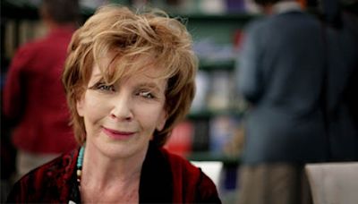 Edna O'Brien to be buried on Holy Island in Co Clare