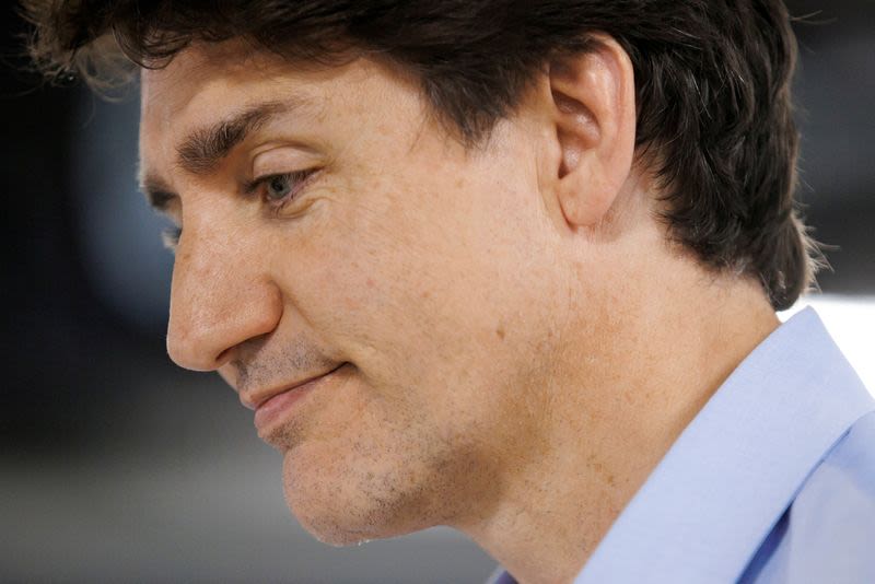 Canadian police charge man with threatening Trudeau