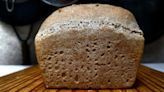 Easy bread recipe that uses just four ingredients and requires no kneading