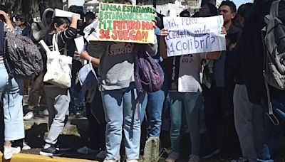 Postulantes denuncian presuntas irregularidades en admisión de la UNSA: "Con mi futuro no se juega"