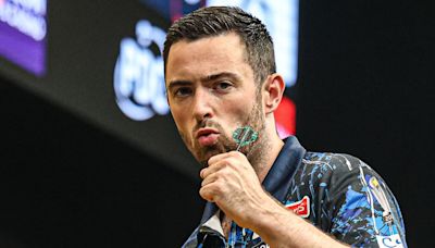 Players Championship: Luke Humphries denies Stephen Bunting to clinch crown in epic final