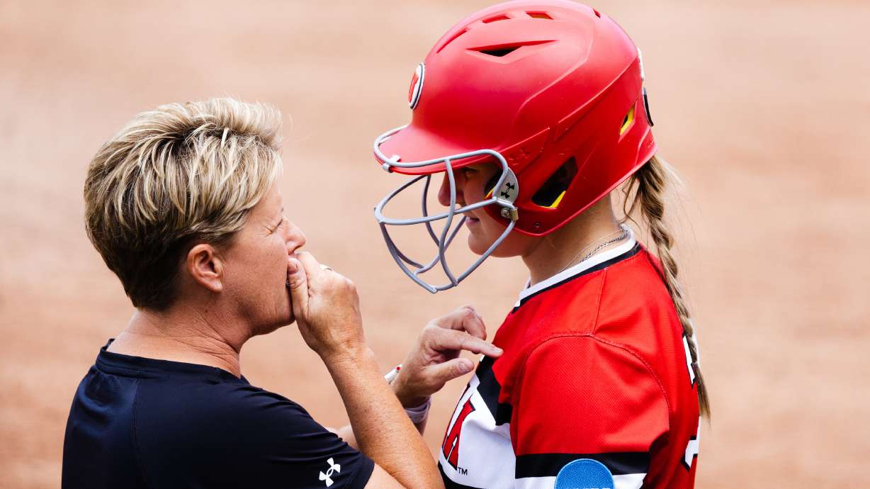 UCLA claims Pac-12 softball championship over Utah with late home run shot