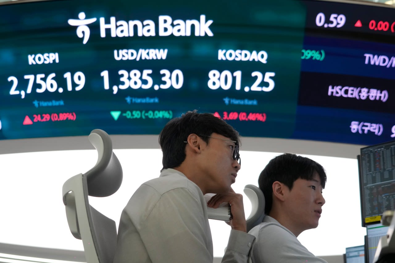 Stock market today: Asian stocks track Wall Street gains ahead of central bank meetings