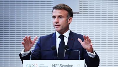 Macron Seeks to Reassure CEOs on France at Pre-Olympics Lunch