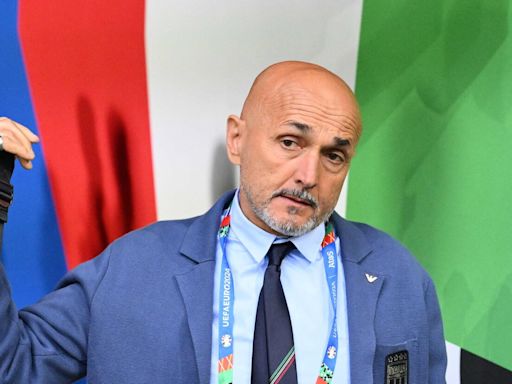 Spalletti: “Creo que fue un error no hacer cambios ante España”