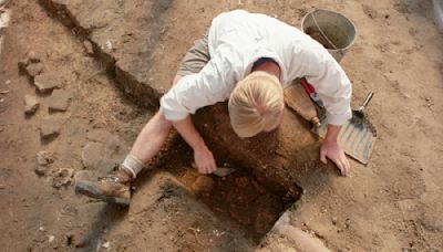 17th-Century Home Unearthed During Archaeology Lab Construction